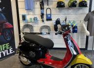 VESPA PRIMAVERA 125
